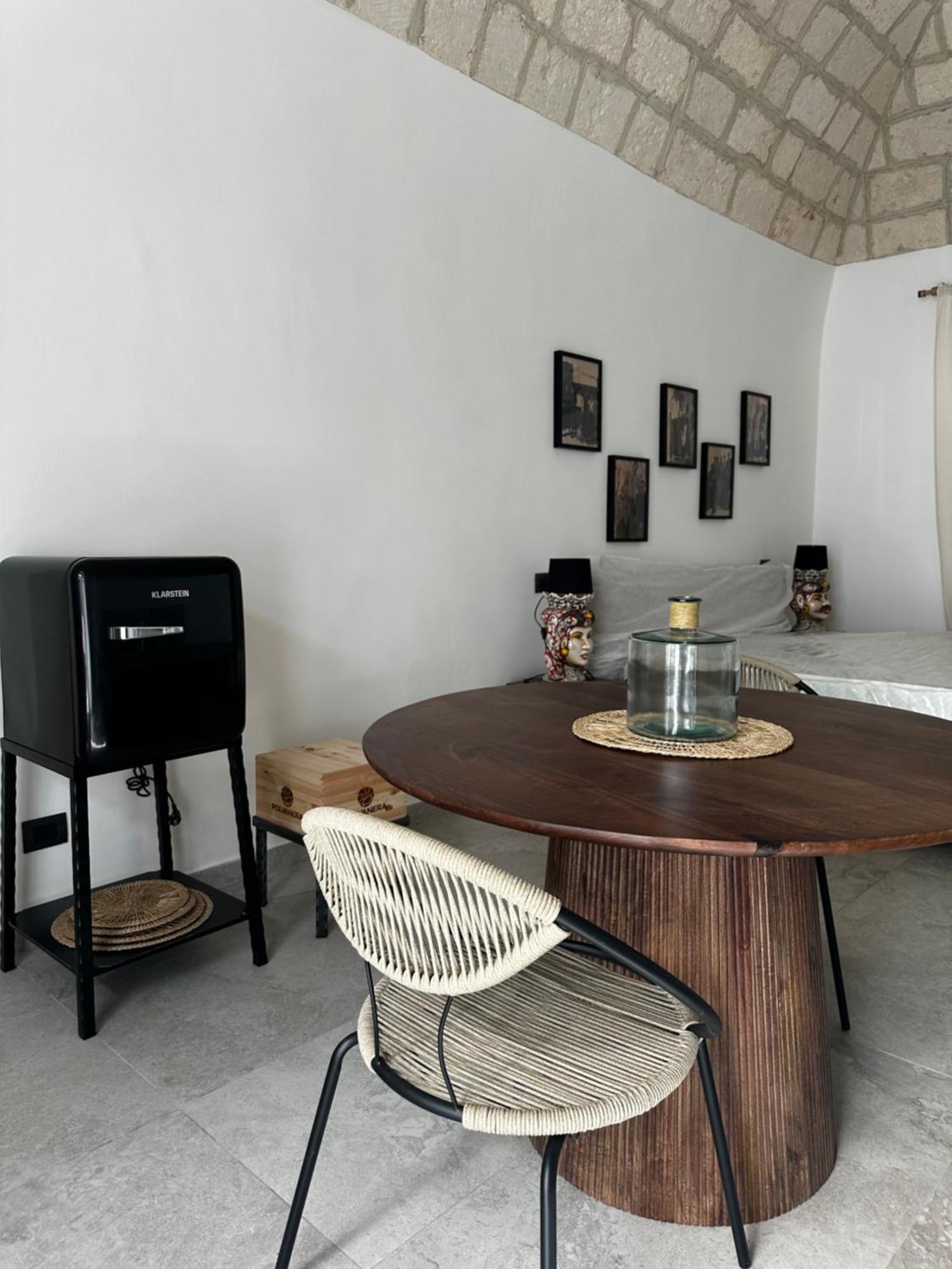 Vicoloterzo Suite Bari Exterior photo